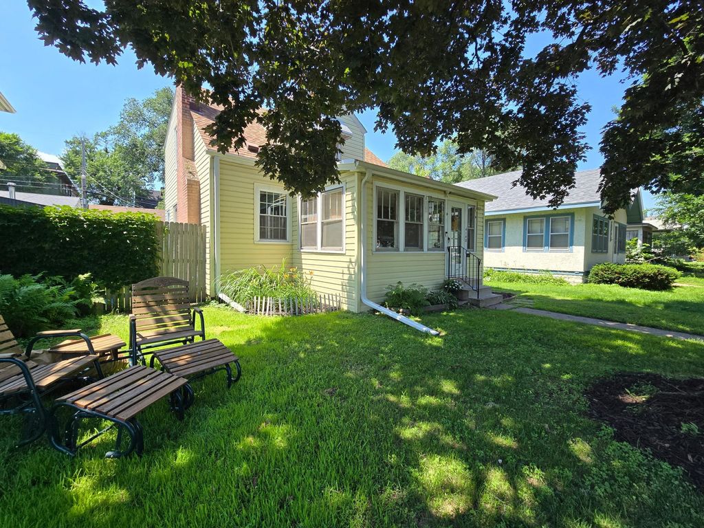 4148 Elliot Avenue, Minneapolis, MN 55407