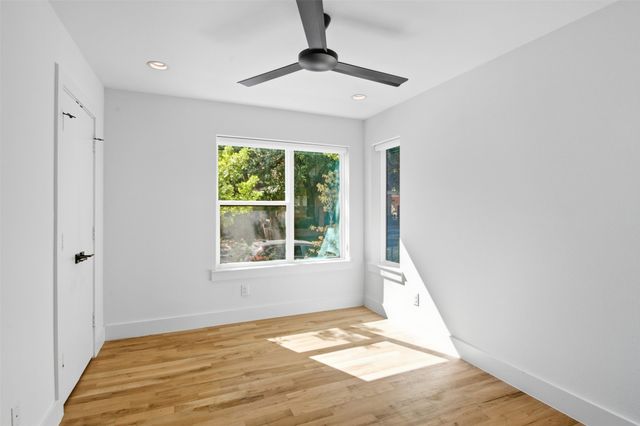 6345 Richmond Avenue 2, Dallas, TX 75214