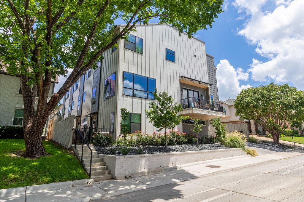 6345 Richmond Avenue 2, Dallas, TX 75214