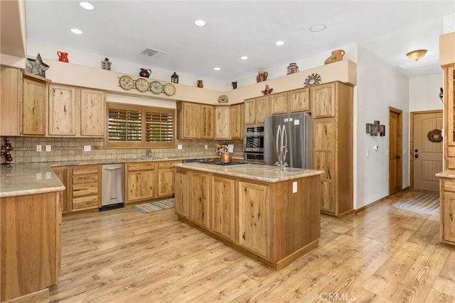 9710 Mountain View, Cherry Valley, CA 92223