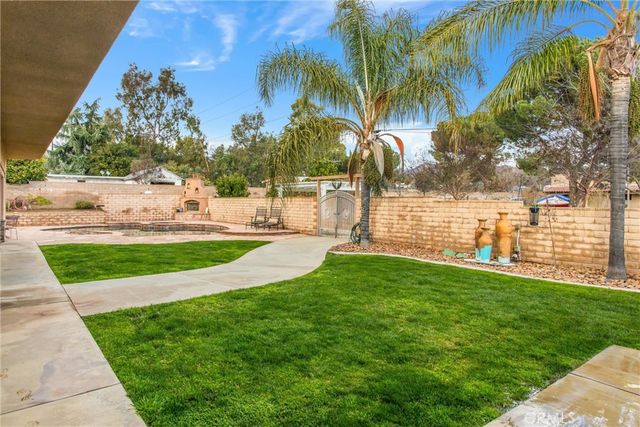 9710 Mountain View, Cherry Valley, CA 92223