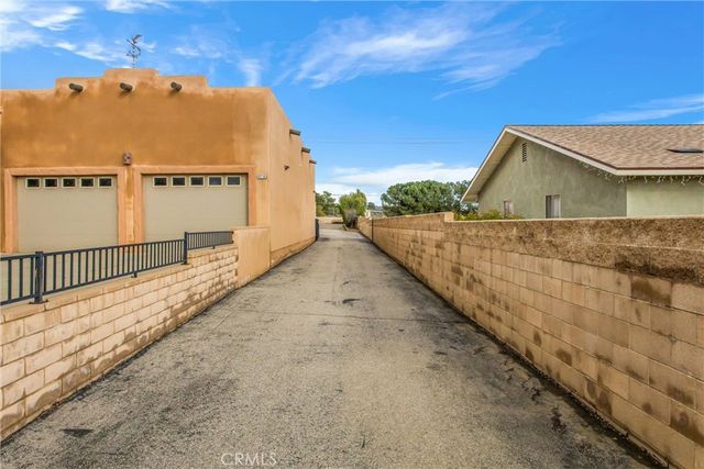 9710 Mountain View, Cherry Valley, CA 92223