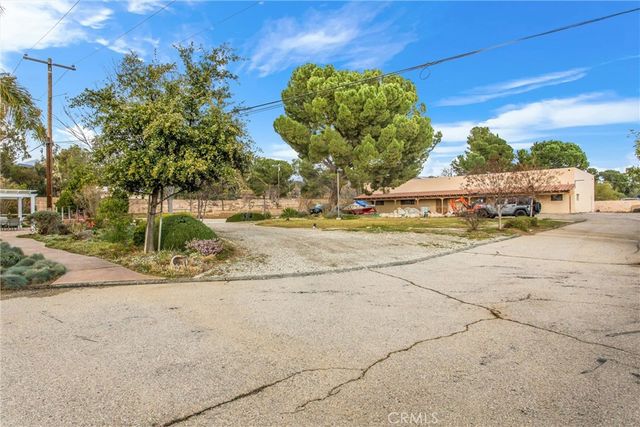 9710 Mountain View, Cherry Valley, CA 92223