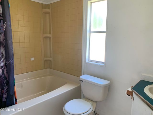 2181 Blue Creek Road 28, Jacksonville, NC 28540
