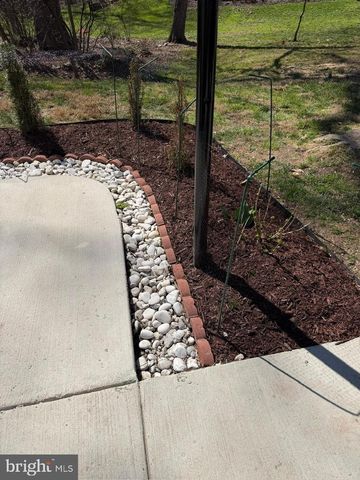 6315 LEAFY SCREEN, Columbia, MD 21045