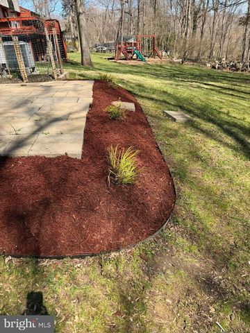 6315 LEAFY SCREEN, Columbia, MD 21045