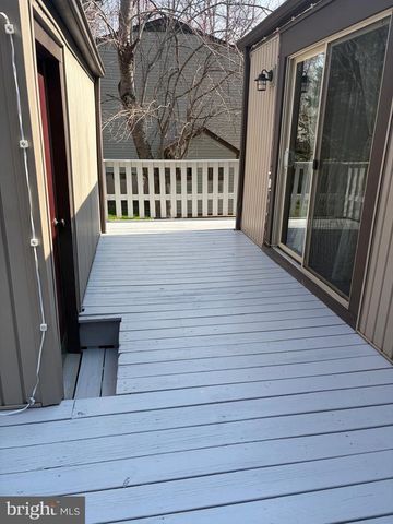 6315 LEAFY SCREEN, Columbia, MD 21045