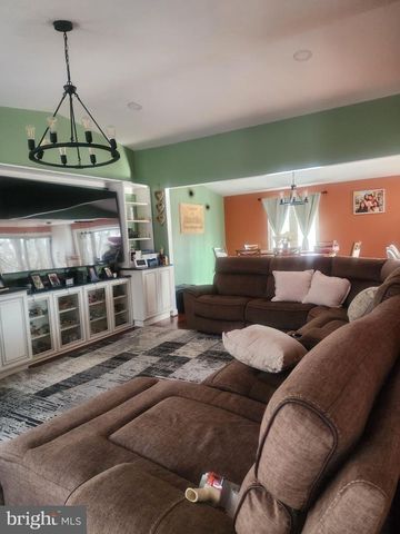 6315 LEAFY SCREEN, Columbia, MD 21045