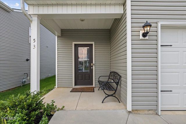 53 Thread Lane, Johnson City, TN 37604