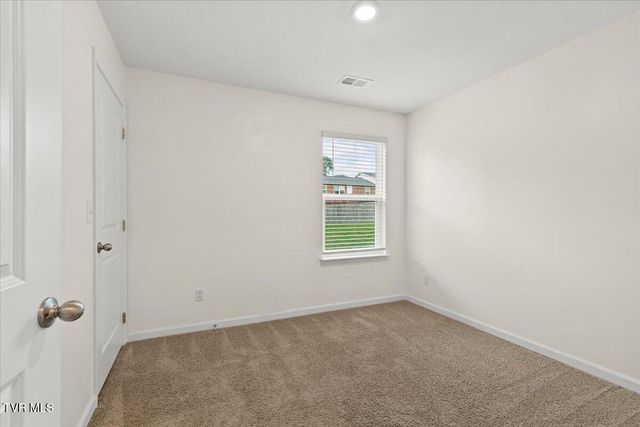 53 Thread Lane, Johnson City, TN 37604