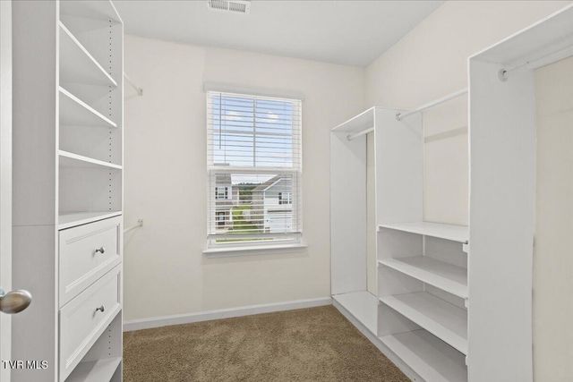 53 Thread Lane, Johnson City, TN 37604