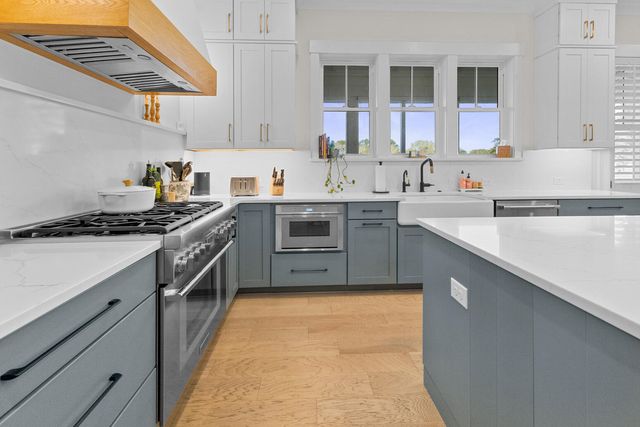 1074 Cinder Street, Mount Pleasant, SC 29464