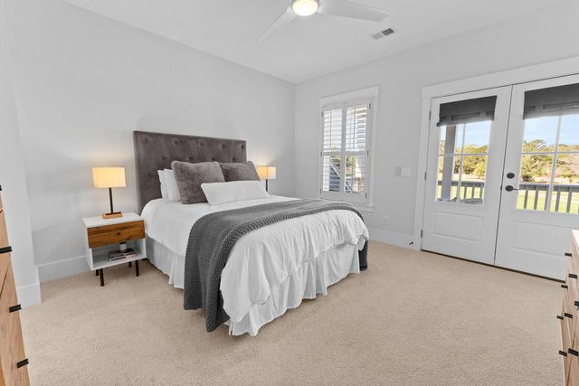 1074 Cinder Street, Mount Pleasant, SC 29464