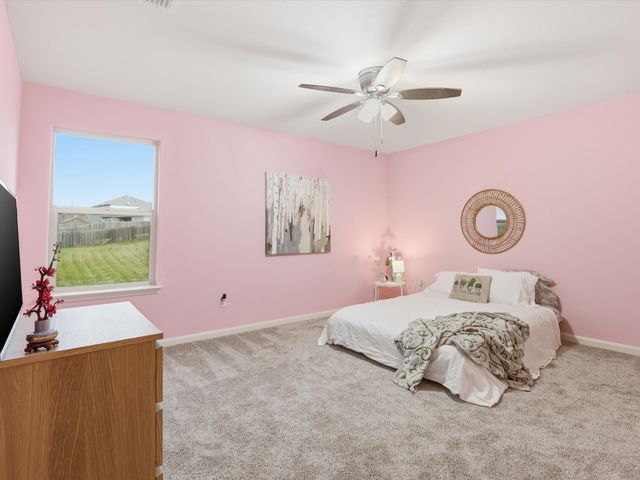 104 Saloon Cove W, Newark, TX 76071