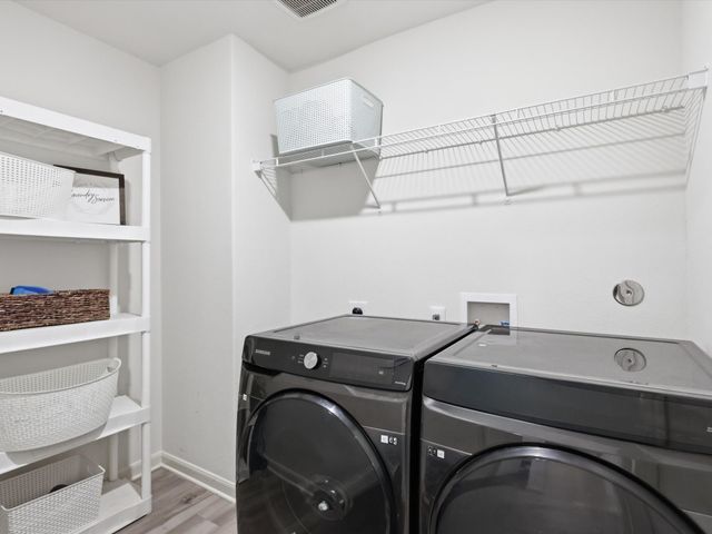 104 Saloon Cove W, Newark, TX 76071