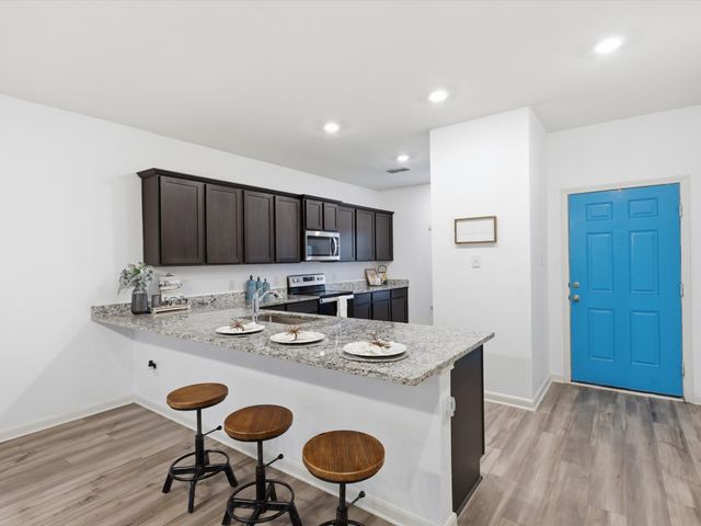 104 Saloon Cove W, Newark, TX 76071