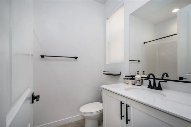 2821 Bridgetide Rd, Corona, CA 92883
