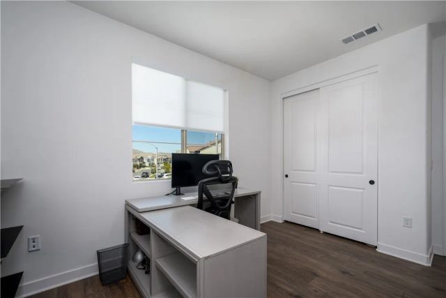 2821 Bridgetide Rd, Corona, CA 92883