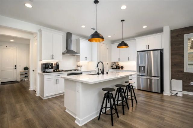 2821 Bridgetide Rd, Corona, CA 92883
