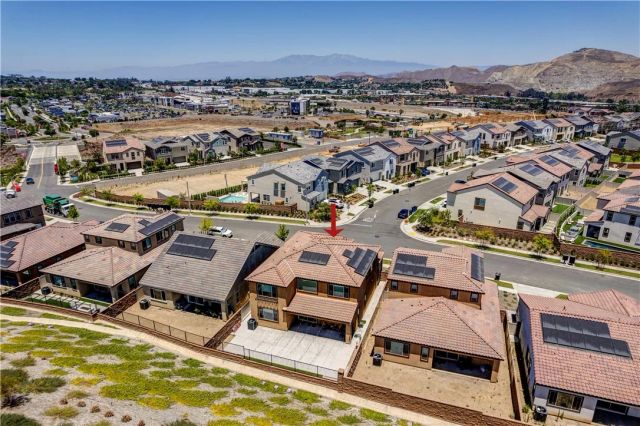 2821 Bridgetide Rd, Corona, CA 92883