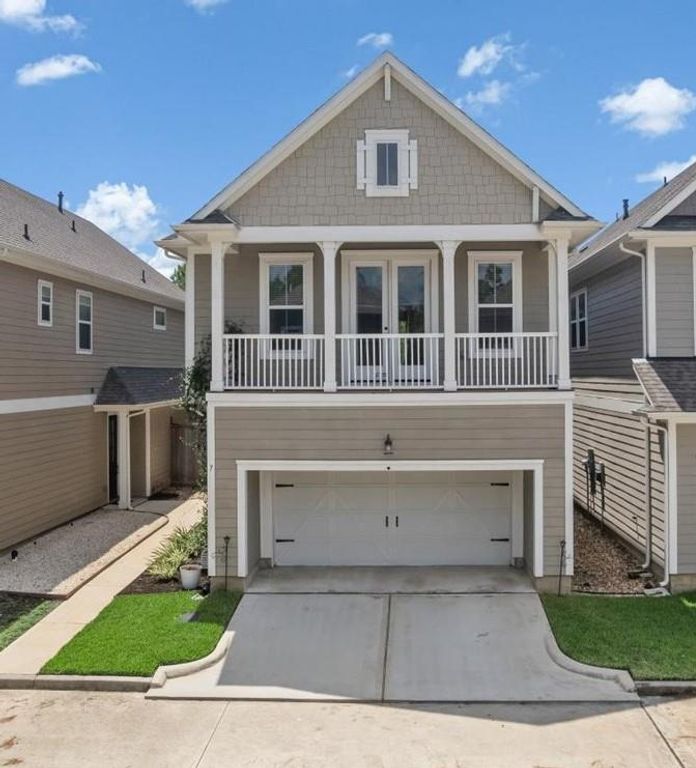 7 Thorpe Lane, Spring, TX 77389