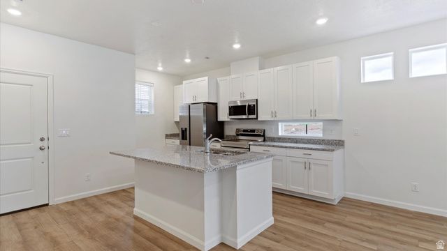 48 N PROVO RIVER RD, Saratoga Springs, UT 84045