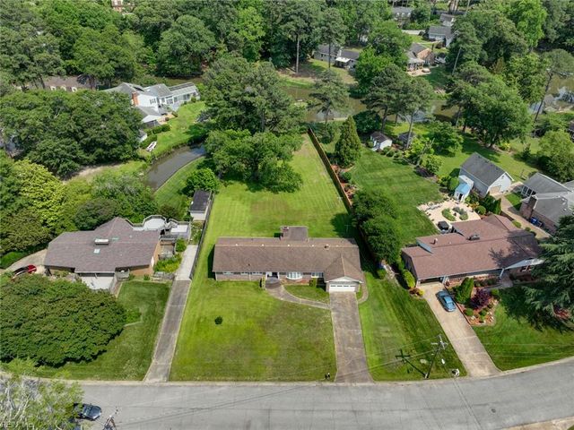 2861 Greenview RD, Chesapeake, VA 23321