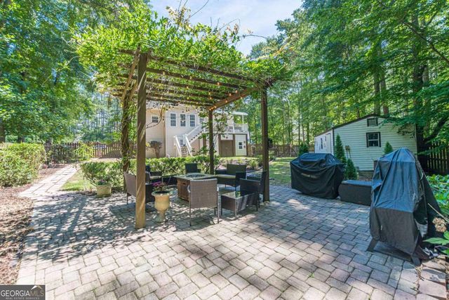 4556 Waldens Farm Court, Powder Springs, GA 30127