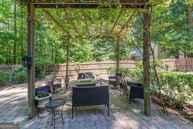 4556 Waldens Farm Court, Powder Springs, GA 30127