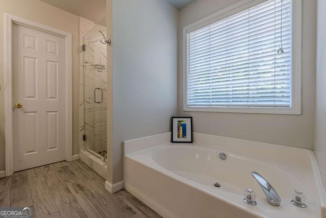 4556 Waldens Farm Court, Powder Springs, GA 30127