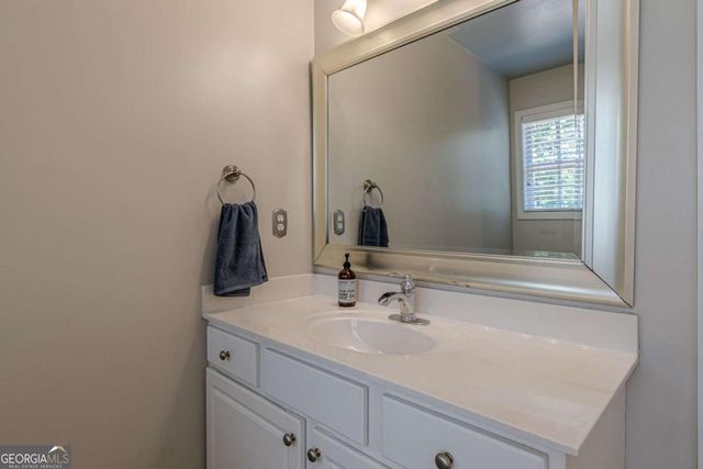 4556 Waldens Farm Court, Powder Springs, GA 30127