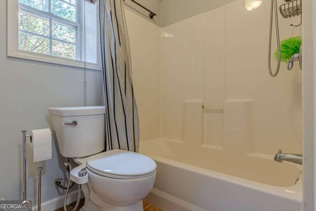4556 Waldens Farm Court, Powder Springs, GA 30127