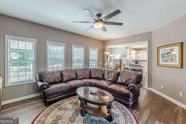 4556 Waldens Farm Court, Powder Springs, GA 30127