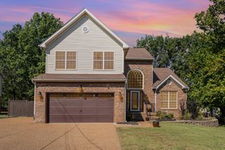 3641 Seasons Dr, Antioch, TN 37013