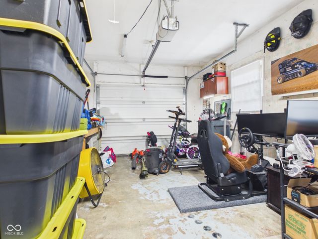 410 W Van Buren Street, Alexandria, IN 46001