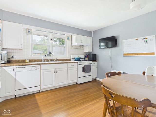 410 W Van Buren Street, Alexandria, IN 46001