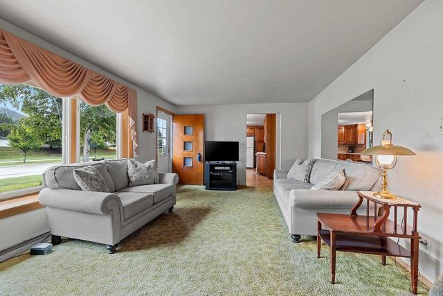 524 E ST JOSEPH STREET, Green Bay, WI 54301