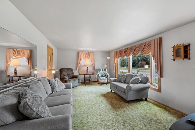 524 E ST JOSEPH STREET, Green Bay, WI 54301