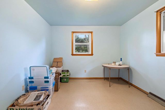 524 E ST JOSEPH STREET, Green Bay, WI 54301