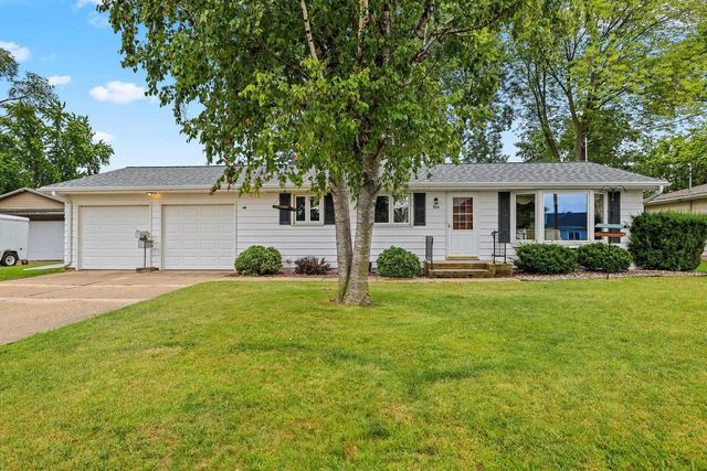 524 E ST JOSEPH STREET, Green Bay, WI 54301