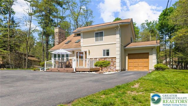 111 Sir Lyonnesse Court, Tobyhanna Twp, PA 18347