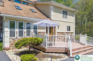 111 Sir Lyonnesse Court, Tobyhanna Twp, PA 18347
