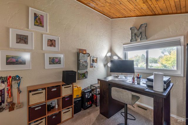 5224 S Valley St, Boise, ID 83709