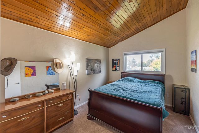 5224 S Valley St, Boise, ID 83709