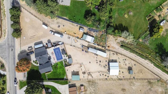 5224 S Valley St, Boise, ID 83709