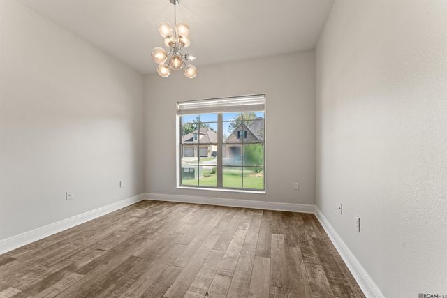 3336 Grassy Lake Dr, Baton Rouge, LA 70816