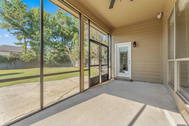 3336 Grassy Lake Dr, Baton Rouge, LA 70816