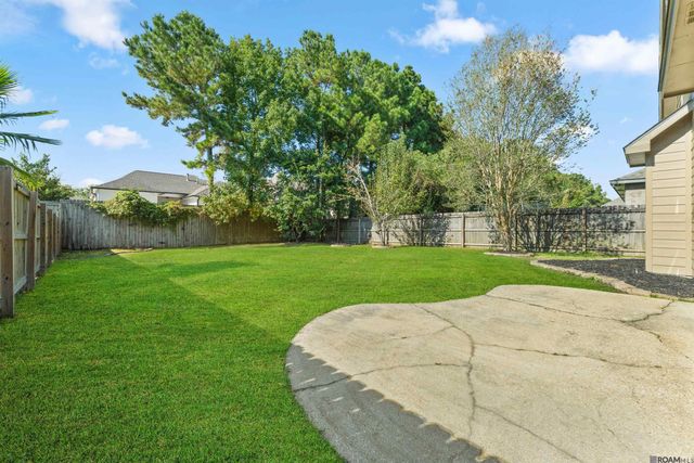 3336 Grassy Lake Dr, Baton Rouge, LA 70816