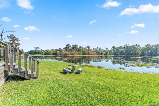3336 Grassy Lake Dr, Baton Rouge, LA 70816