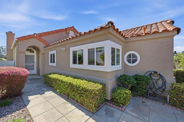1428 Portofino Drive, Vista, CA 92081